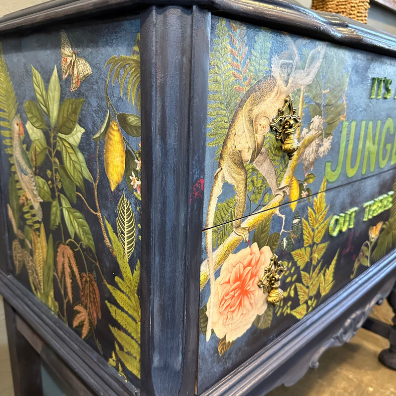 Antique 2 Drawer Tropical Style Server