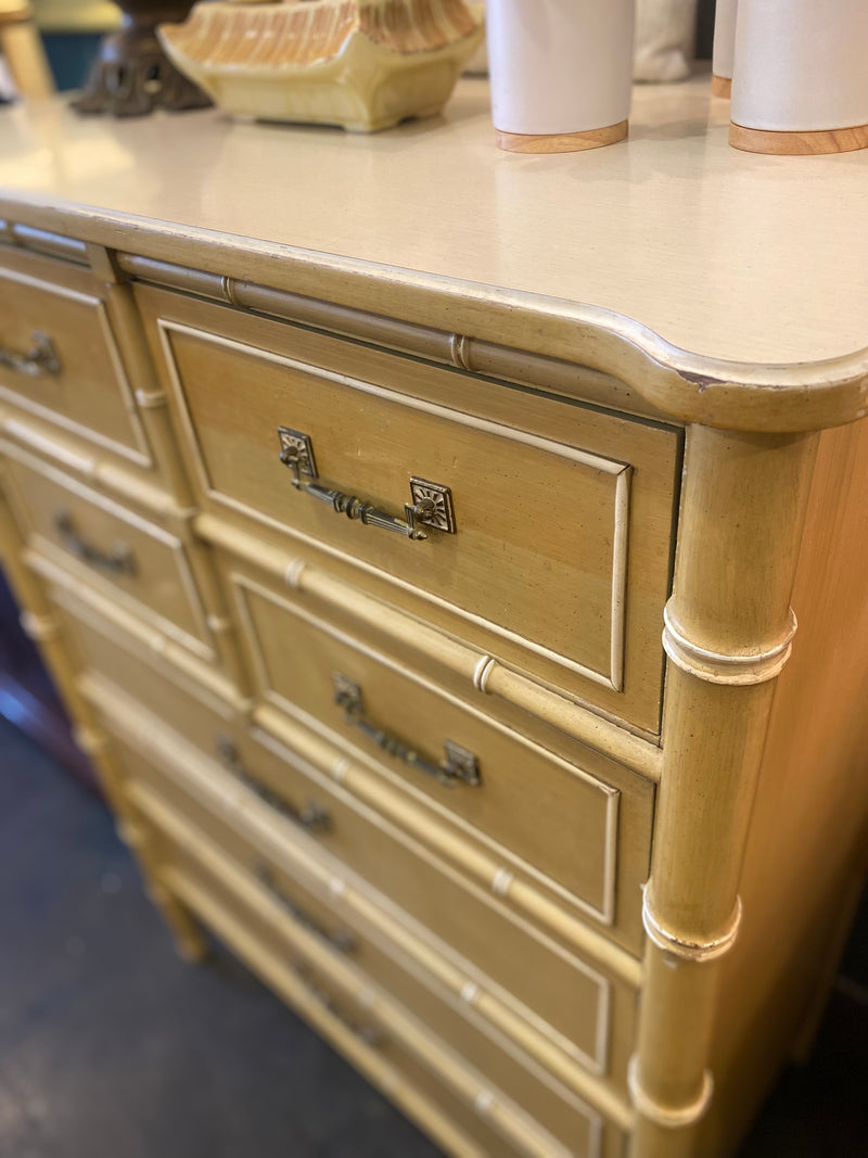 Classic Henry Link Chest of Drawers