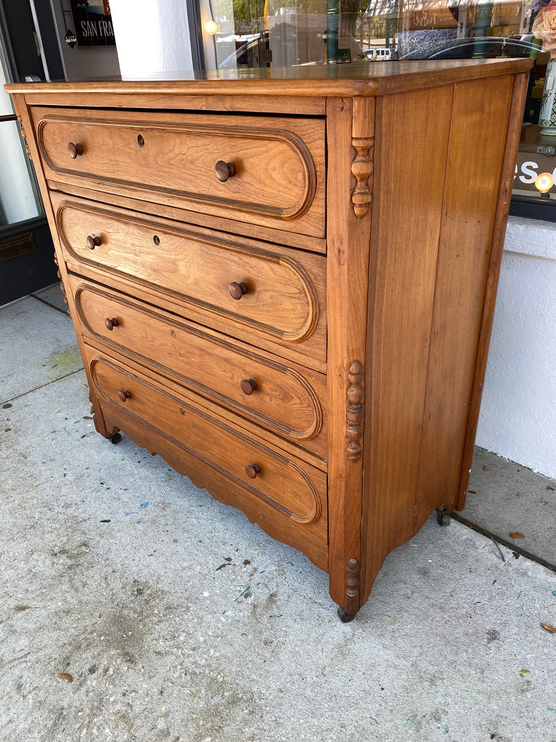 American Victorian 4 Drawer Chest